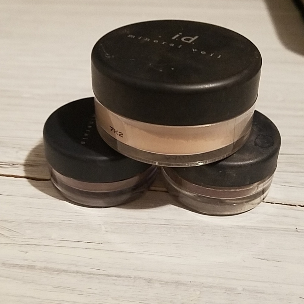 Bareminerals Eye Shadow and Mineral Veil